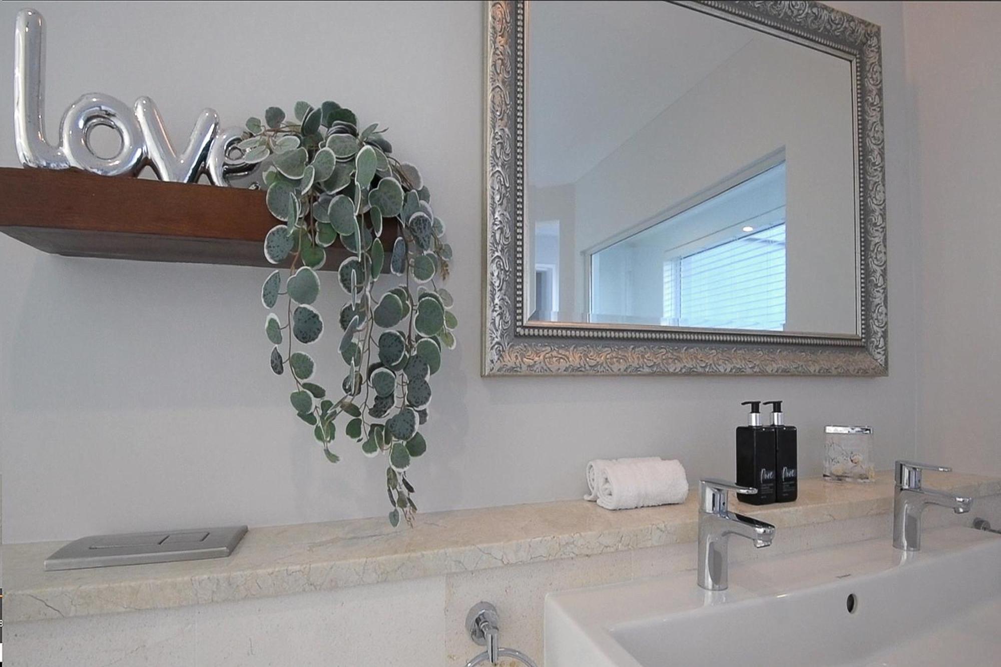 Absolute Ocean Boutique Guesthouse Hermanus Εξωτερικό φωτογραφία