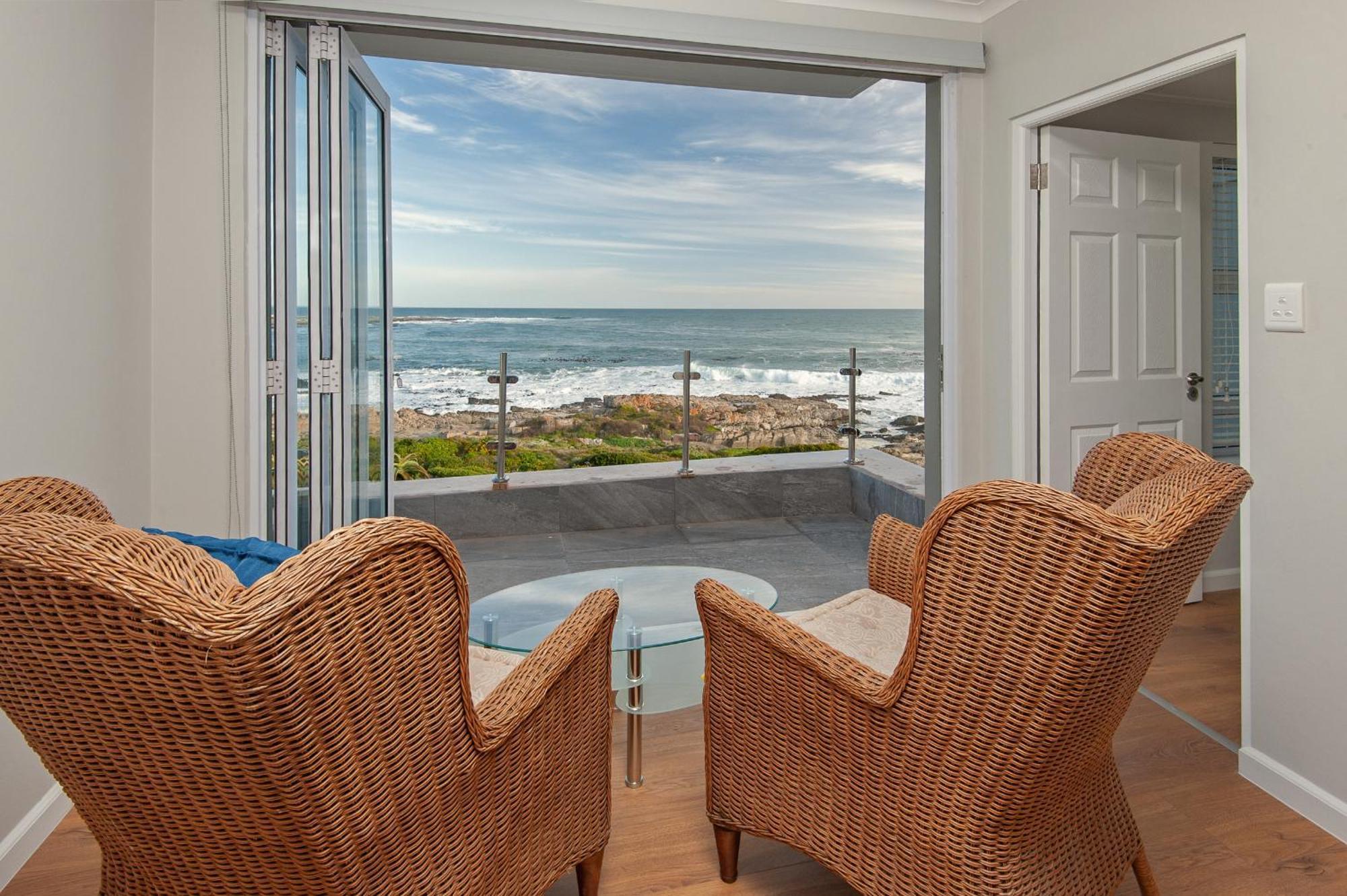 Absolute Ocean Boutique Guesthouse Hermanus Εξωτερικό φωτογραφία