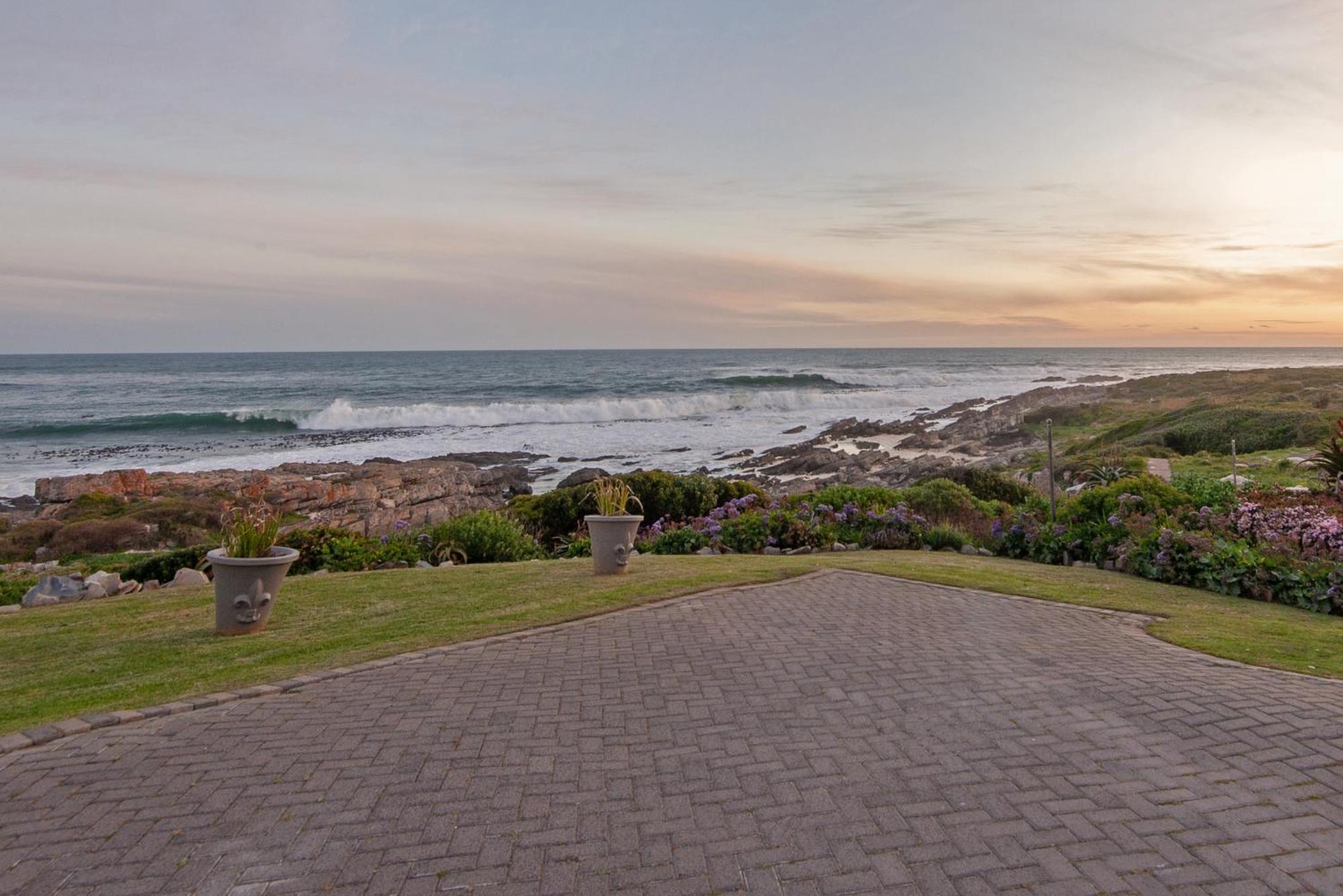 Absolute Ocean Boutique Guesthouse Hermanus Εξωτερικό φωτογραφία